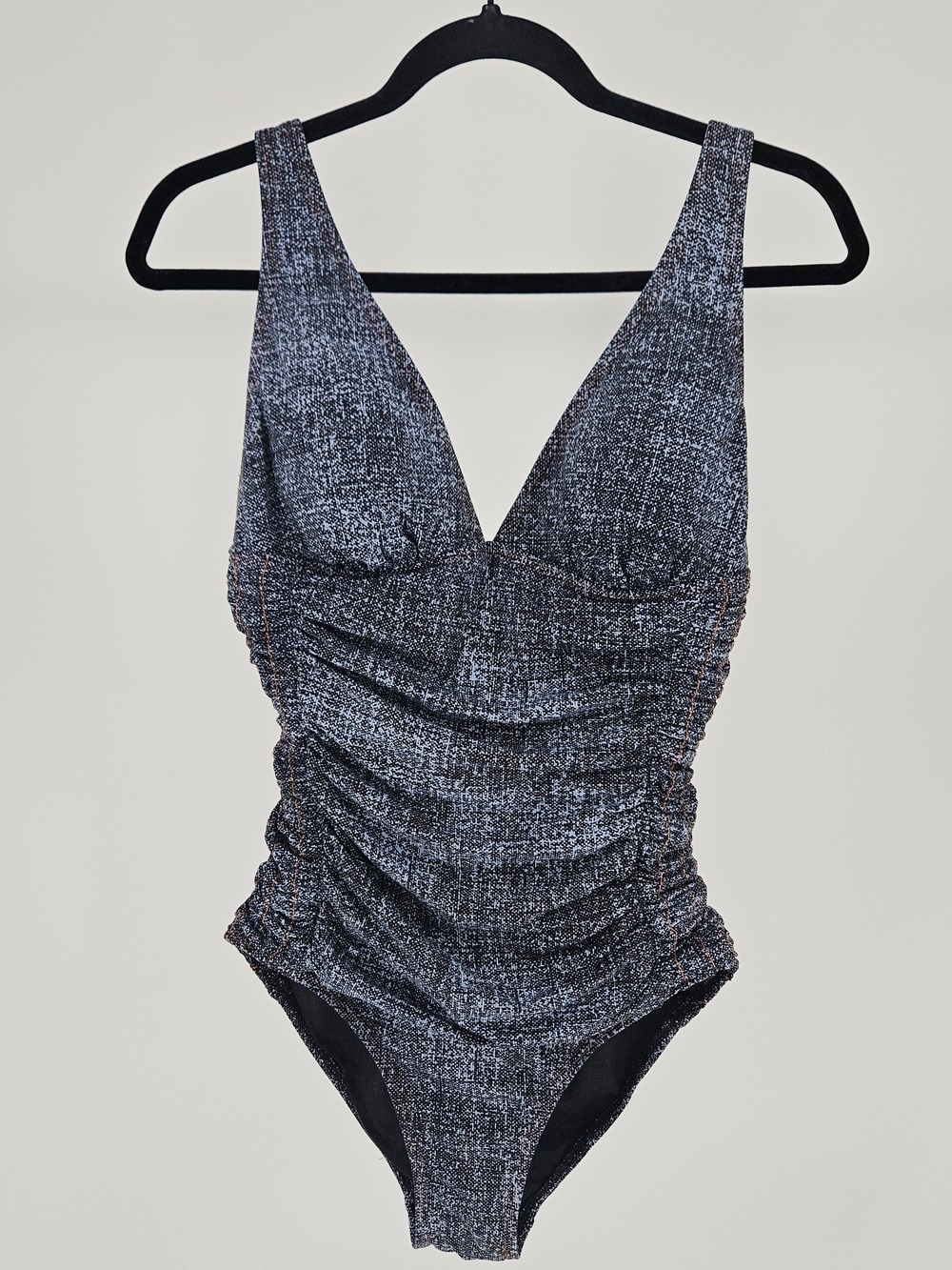 Captiva Textured One Piece Swimsuit Ruched Black White Size 12
